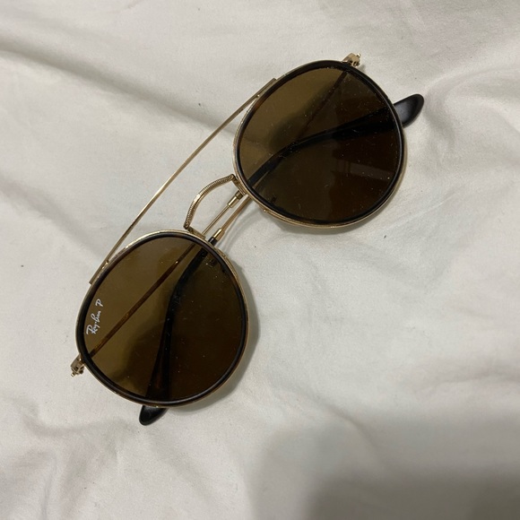 Double bridge ray ban glasses
